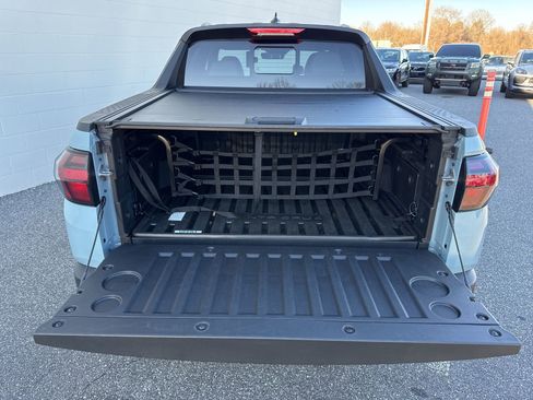 Certified 2025 Hyundai Santa Cruz Limited image 11