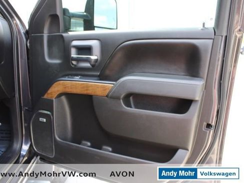 Used 2016 Chevrolet Silverado 2500 LTZ w/ LTZ Plus Package AWD/4WD image 21