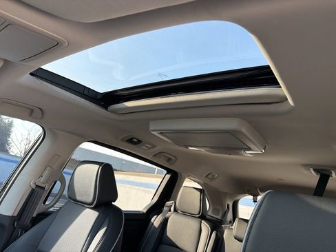 Certified 2026 Honda Odyssey Elite image 11