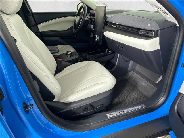 Used 2022 Ford Mustang Mach-E Premium AWD/4WD image 15