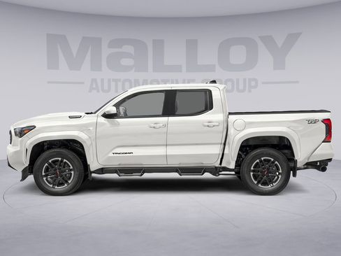 New 2026 Toyota Tacoma TRD Off-Road AWD/4WD image 3