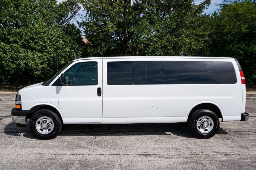 Used 2017 Chevrolet Express 3500 LT w/ LT Preferred Equipment Group RWD image 53