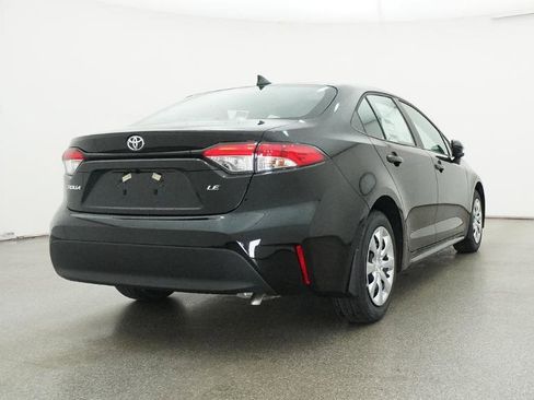 Used 2026 Toyota Corolla LE image 27
