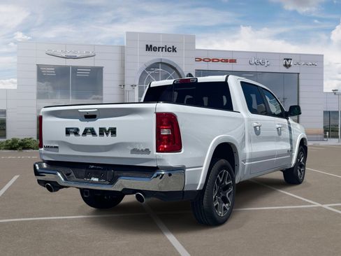 Used 2026 RAM 1500 Laramie AWD/4WD image 6