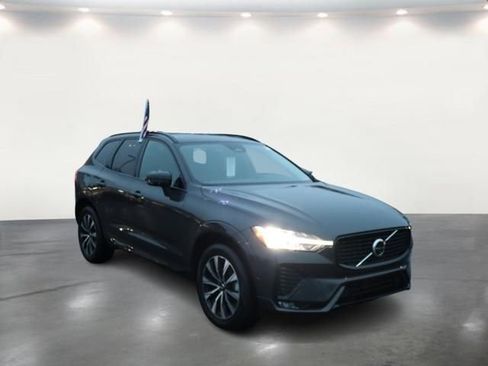 Used 2025 Volvo XC60 B5 Plus w/ Climate Package image 1