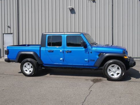 Used 2020 Jeep Gladiator Sport w/ Quick Order Package 24S AWD/4WD image 6
