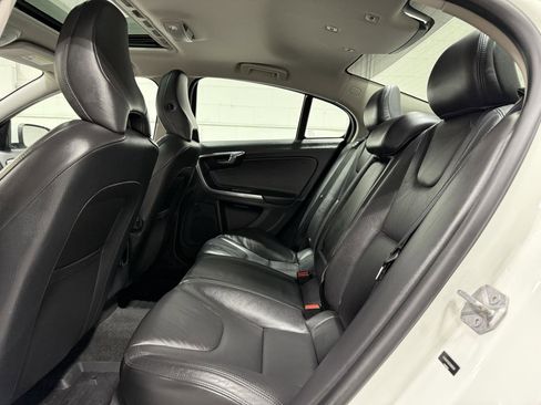 Used 2014 Volvo S60 T5 image 16