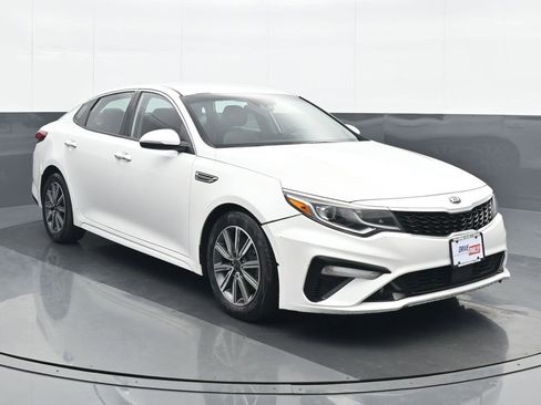 Used 2020 Kia Optima EX image 9