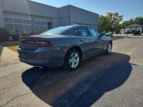 Used 2023 Dodge Charger SXT image 4