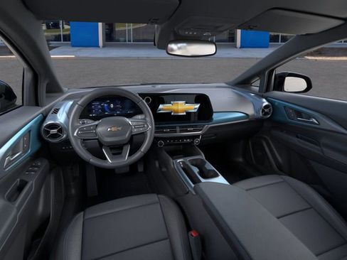 New 2026 Chevrolet Equinox EV LT image 15