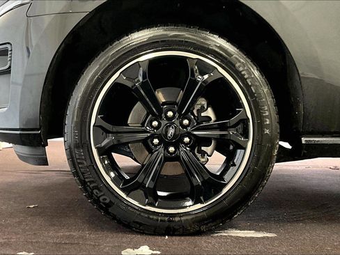 Certified 2022 Ford Expedition Max Limited image 8