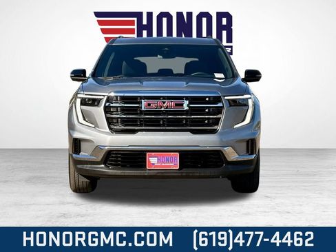 Used 2025 GMC Acadia Elevation image 8