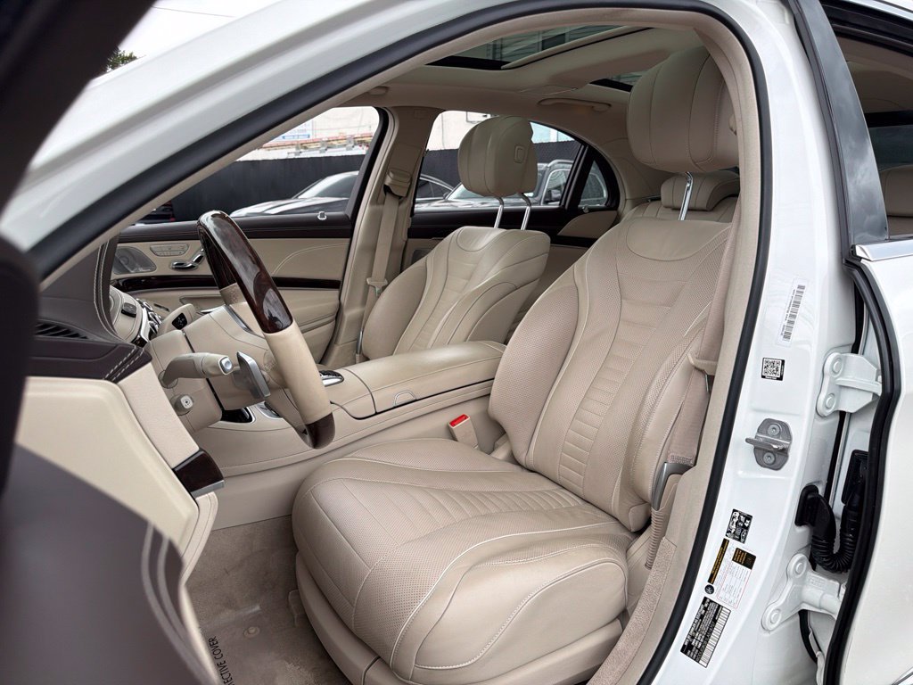 Used 2020 Mercedes-Benz S 560 4MATIC Sedan image 36