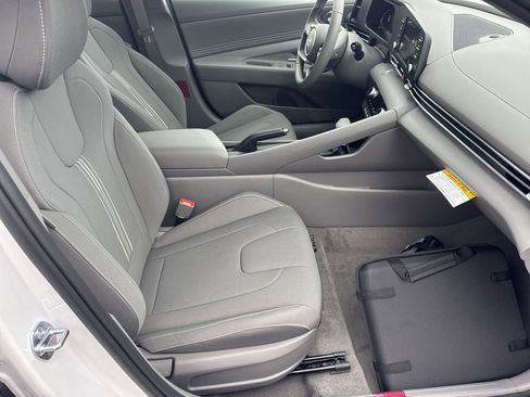 New 2026 Hyundai Elantra Sport image 13