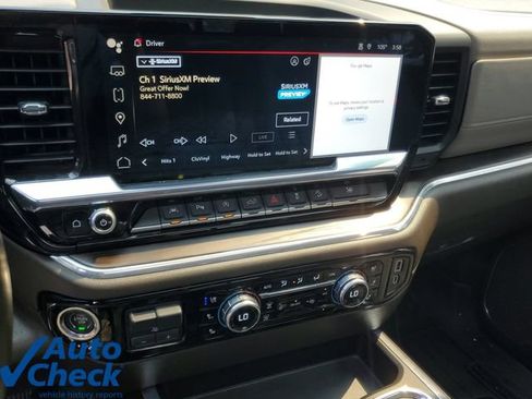 Used 2024 GMC Sierra 1500 SLT w/ SLT Premium Plus Package AWD/4WD image 24