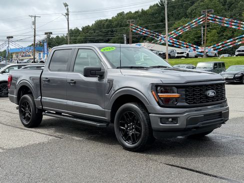 Used 2025 Ford F150 STX w/ STX Black Appearance Package AWD/4WD image 8
