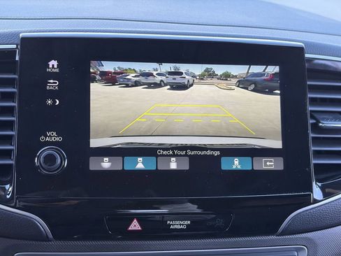 Certified 2024 Honda Passport TrailSport image 24