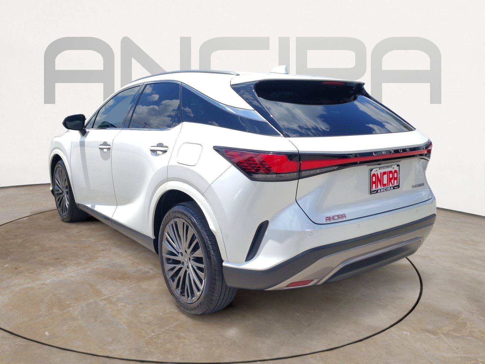 Used 2023 Lexus RX 350 FWD w/ Cold Area Package image 8