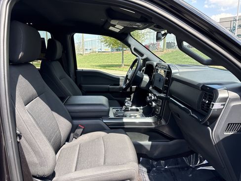 Used 2022 Ford F150 XLT w/ Equipment Group 302A High image 23