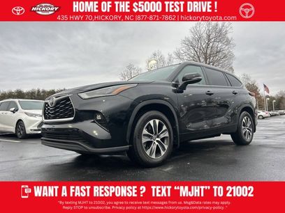 Used 2024 Toyota Highlander XLE
