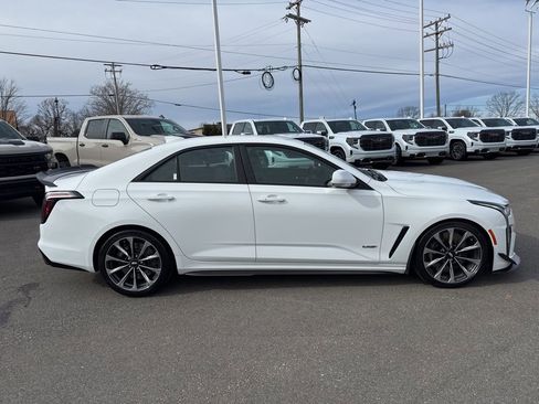 Used 2022 Cadillac CT4 V Blackwing w/ Carbon Fiber 1 Package image 6