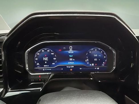 Used 2023 Chevrolet Silverado 1500 LTZ w/ LTZ Premium Package image 15