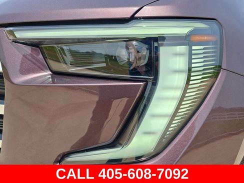 Used 2026 GMC Acadia Elevation w/ Elevation Premium Package AWD/4WD image 50