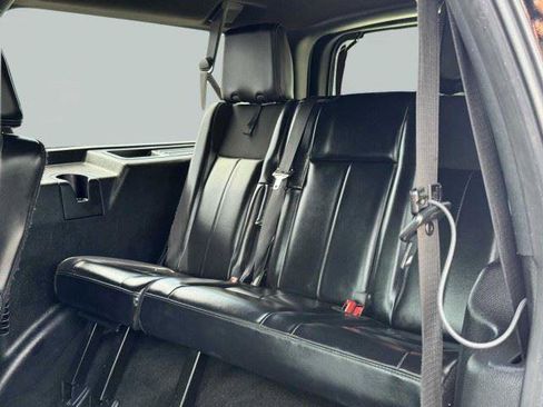 Used 2016 Ford Expedition EL Platinum RWD image 40
