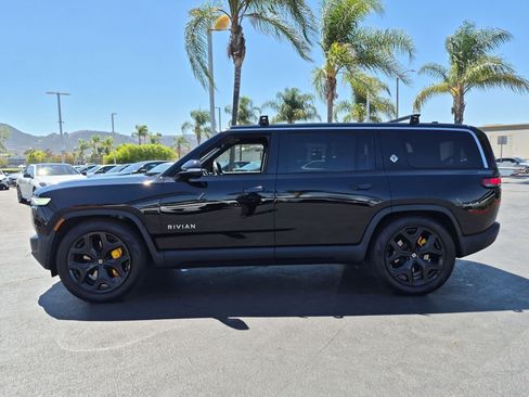 Used 2023 Rivian R1S Adventure AWD/4WD image 7