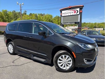 Used 2018 Chrysler Pacifica Touring-L Plus