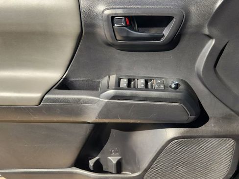 Used 2023 Toyota Tacoma SR image 17