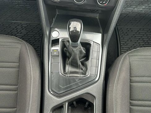 Used 2023 Volkswagen Tiguan S image 27