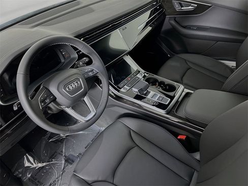 New 2026 Audi Q7 2.0T Premium image 9