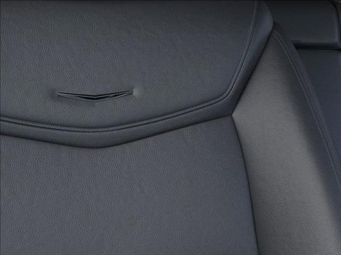 New 2025 Cadillac XT5 Luxury image 21