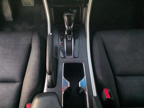 Used 2015 Honda Accord Sport image 33