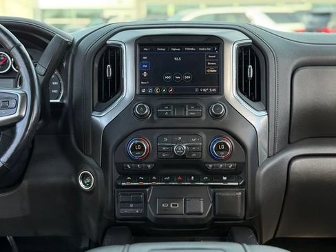 Used 2020 Chevrolet Silverado 1500 LTZ w/ LTZ Premium Package AWD/4WD image 22
