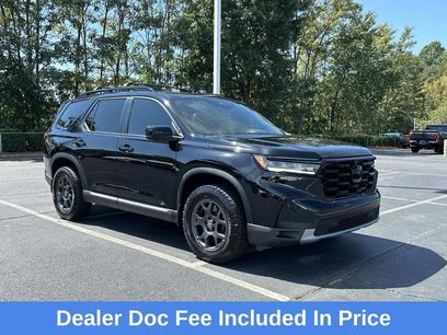 Used 2025 Honda Pilot TrailSport