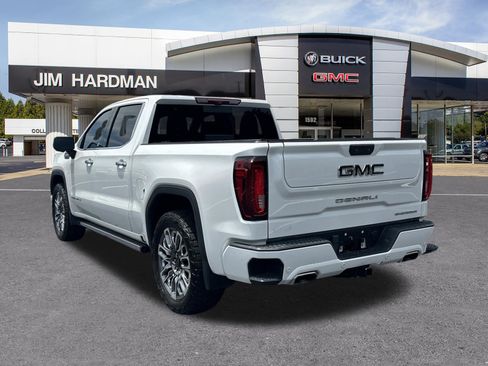 Used 2023 GMC Sierra 1500 Denali Ultimate AWD/4WD image 5