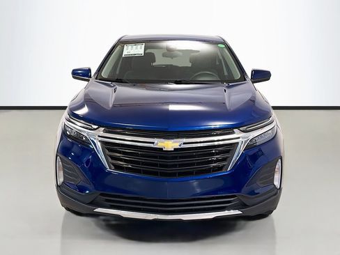 Used 2022 Chevrolet Equinox LT FWD image 2