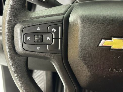 Used 2025 Chevrolet Silverado 2500 Custom w/ Custom Value Package image 27