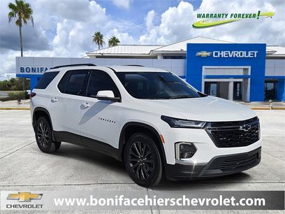 Used 2023 Chevrolet Traverse RS