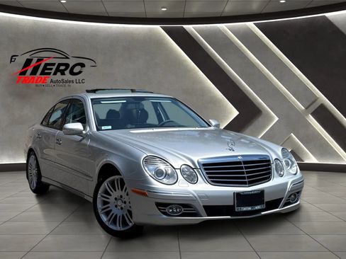 Used 2008 Mercedes-Benz E 350 Sedan image 12