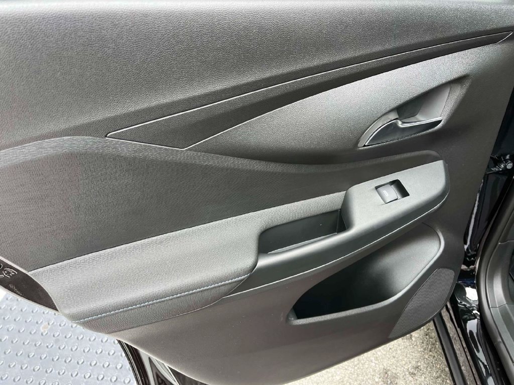 New 2026 Buick Envista Sport Touring w/ Convenience I Package FWD image 15