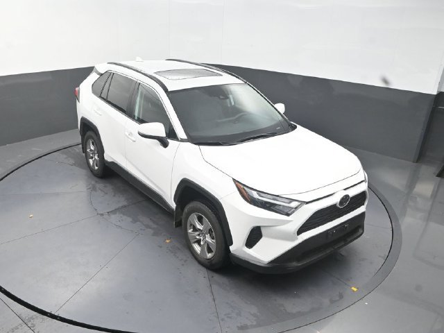 Used 2025 Toyota RAV4 XLE w/ Convenience Package AWD/4WD image 23