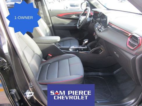 Certified 2025 Chevrolet TrailBlazer RS w/ Driver Confidence Package image 26