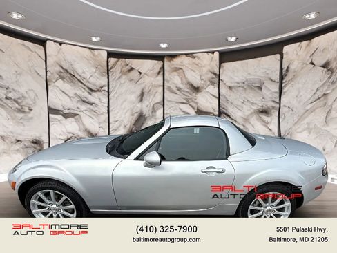 Used 2008 MAZDA MX-5 Miata Touring RWD image 13