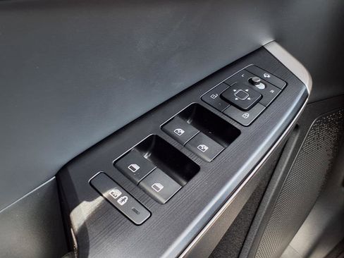 New 2025 Kia EV6 Wind image 23