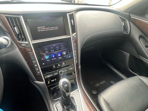 Used 2019 INFINITI Q50 Luxe w/ Essential Package (3.0T Luxe) image 15