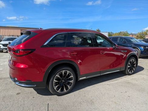 New 2026 MAZDA CX-90 Plug-In Hybrid w/ Premium Plus AWD/4WD image 5