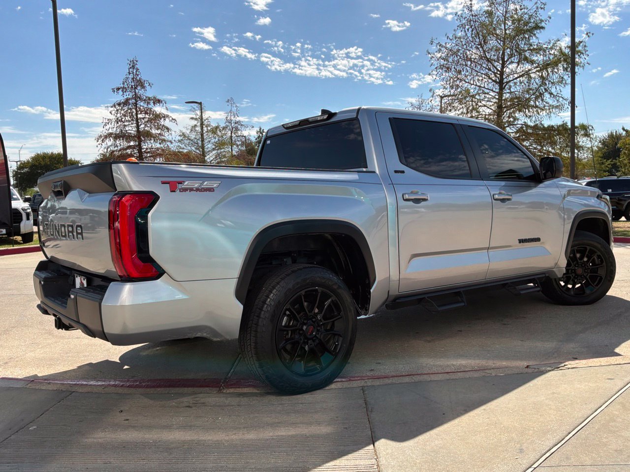 Used 2024 Toyota Tundra SR5 w/ SR5 Premium Package AWD/4WD image 6